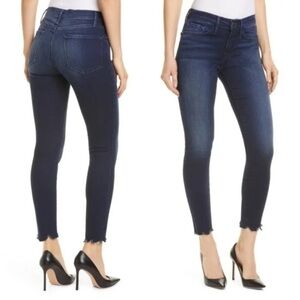 Frame Le Skinny de Jeanne Jeans in Shelby Wash with Chewed Hem Size 27